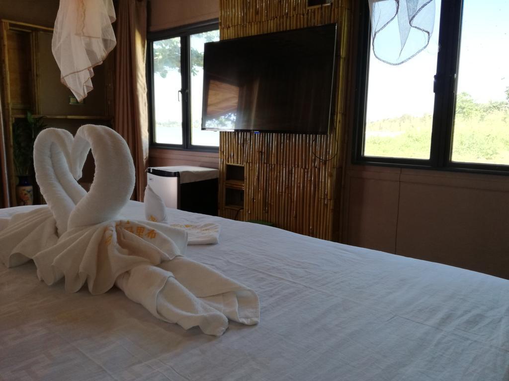 Malibu Bungalows シアヌークビル エクステリア 写真