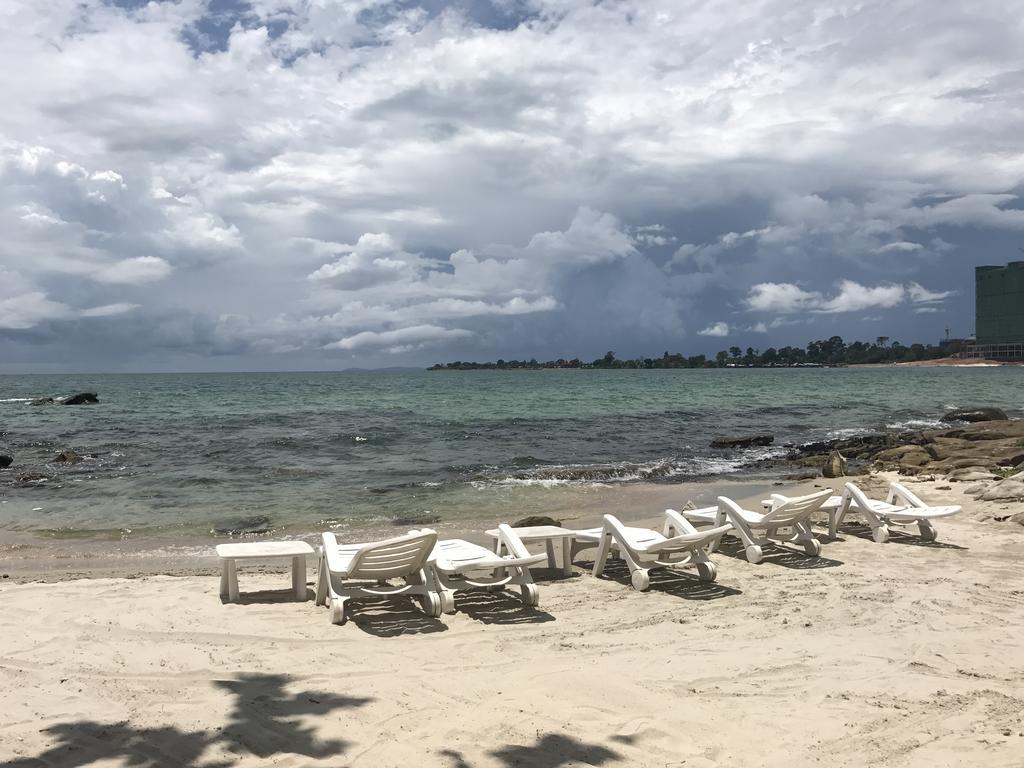 Malibu Bungalows シアヌークビル エクステリア 写真