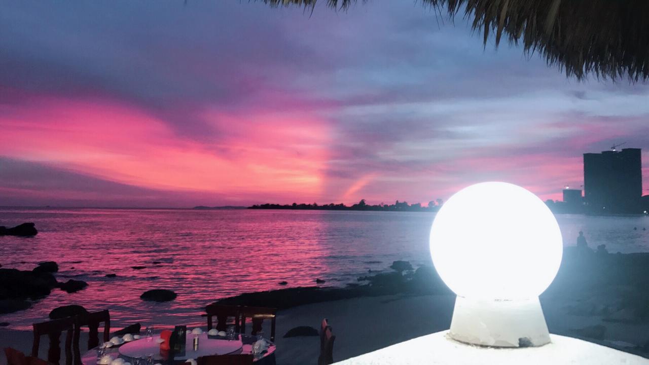 Malibu Bungalows シアヌークビル エクステリア 写真