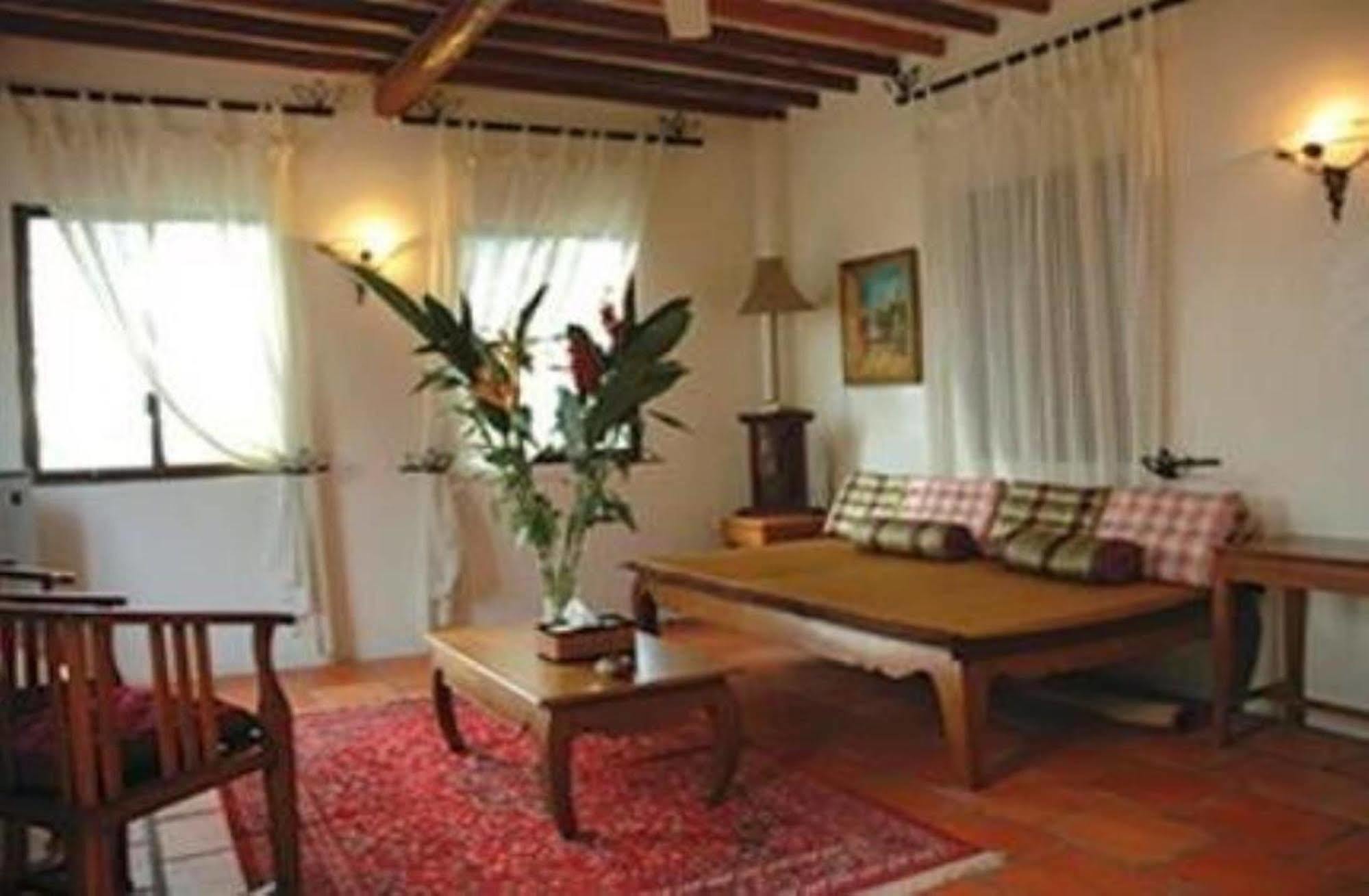 Malibu Bungalows シアヌークビル エクステリア 写真